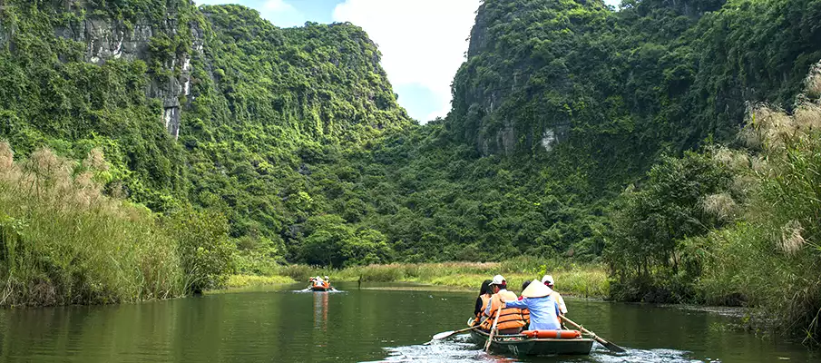 ninh-binh-top-misto-vietnam