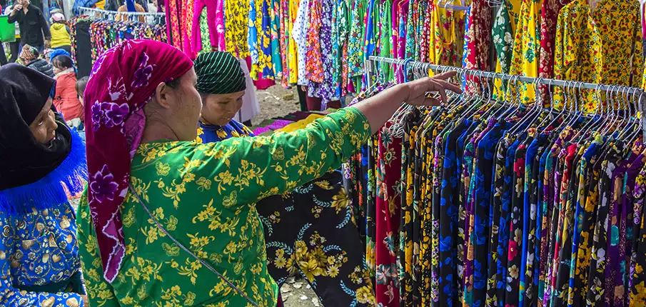 Etnický market v Ha Giang Etnické markety v Ha Giang